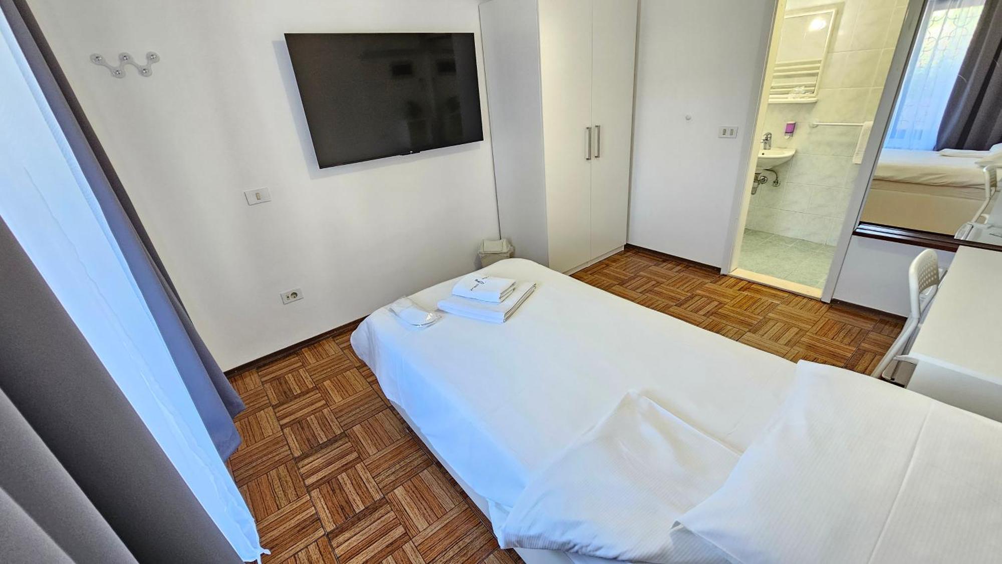 Rooms Koblar Порторож Екстериор снимка